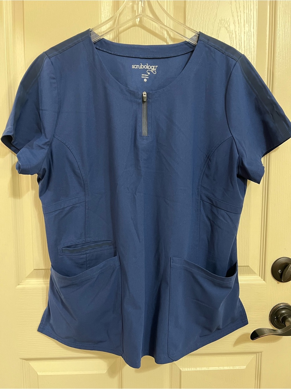Scrubology Women's Navy Short Sleeve Zipper Pocket Top